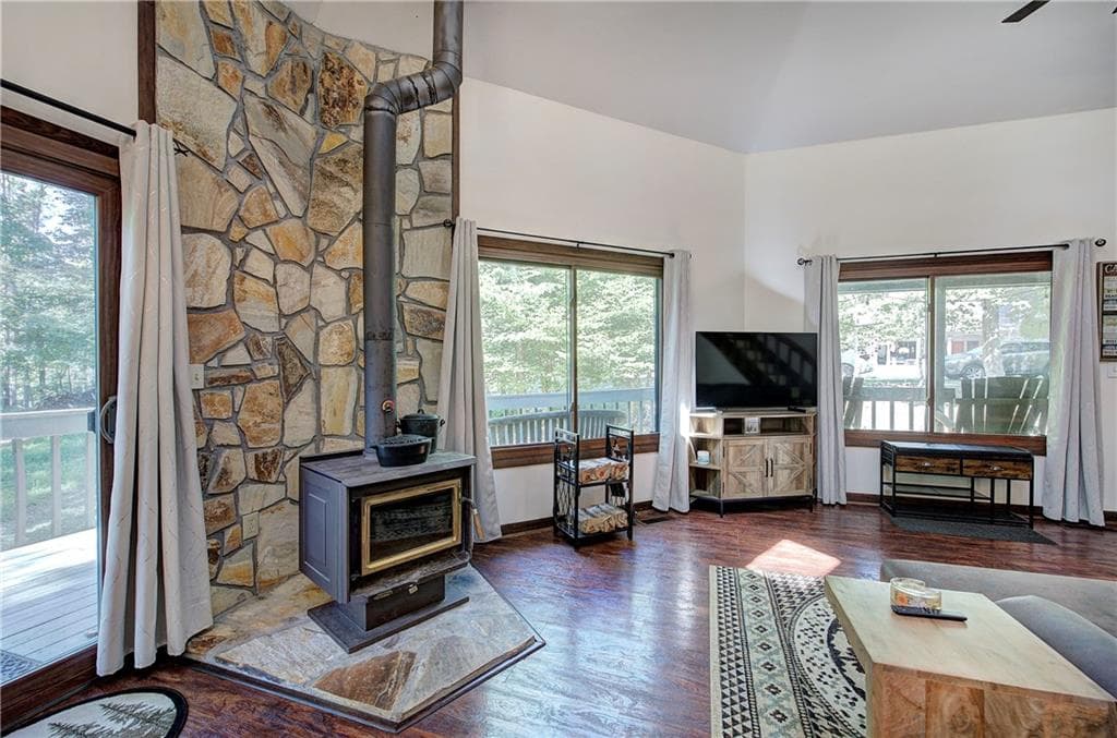 3 bedroom, 2 bathroom, 1,632 sq ft single family residence for sale at 149 Long Swamp Drive, Jasper, GA 30143 — photo 7
