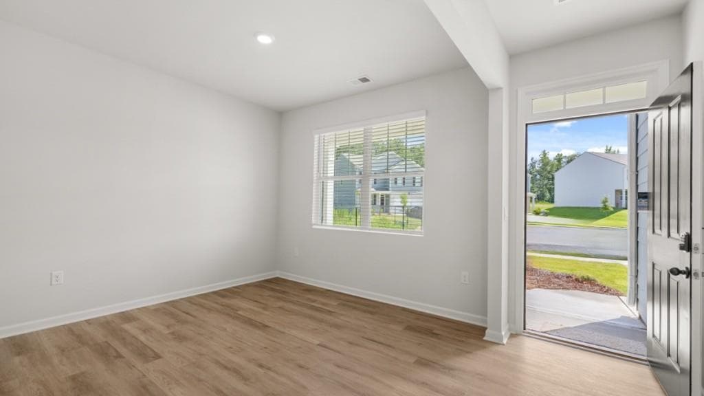 3 bedroom, 3 bathroom, 2,164 sq ft single family residence for sale at 207 Glenrise Lane, Dallas, GA 30157 — photo 3