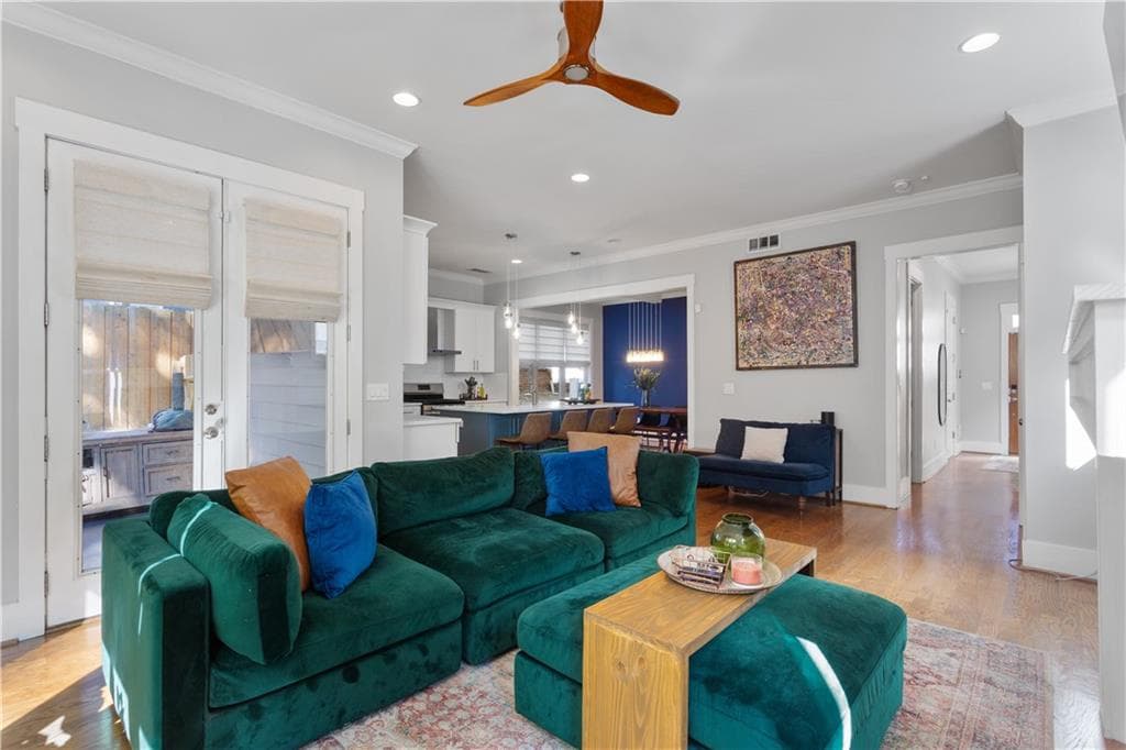 4 bedroom, 3 bathroom, 2,334 sq ft single family residence for sale at 1749 Russell Street, Atlanta, GA 30316 — photo 3