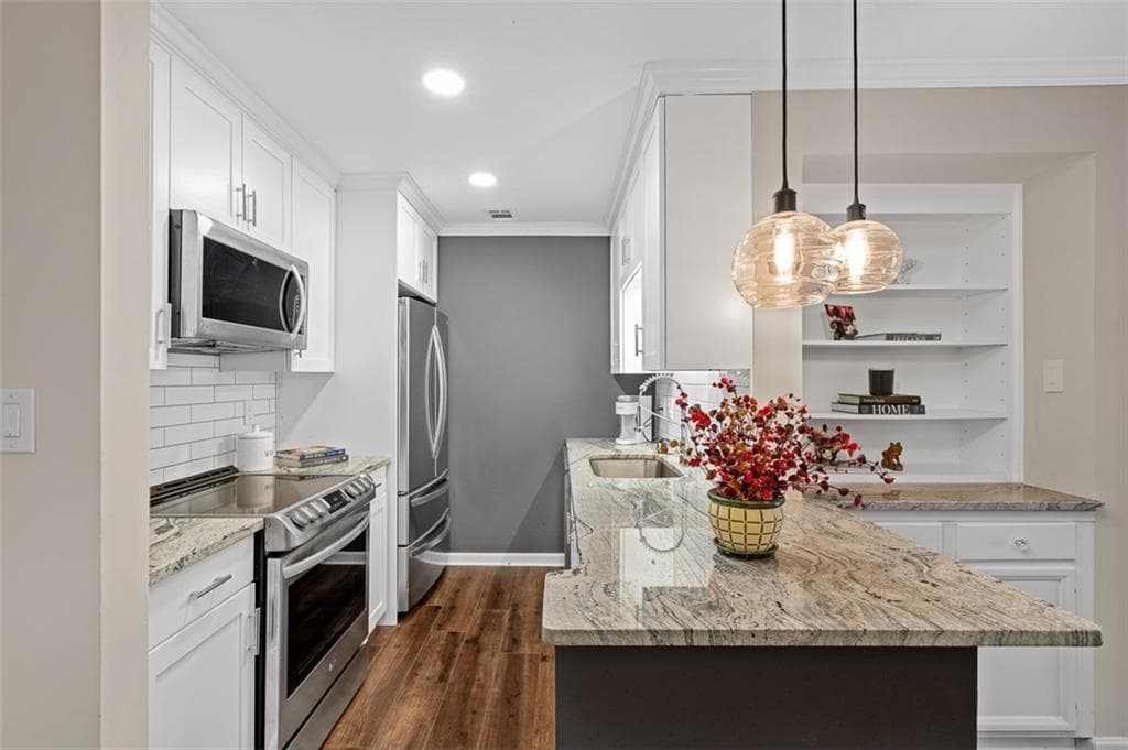 2 bedroom, 2 bathroom, 1,224 sq ft condominium for sale at 23103 Plantation Drive 103, Atlanta, GA 30324 — photo 9