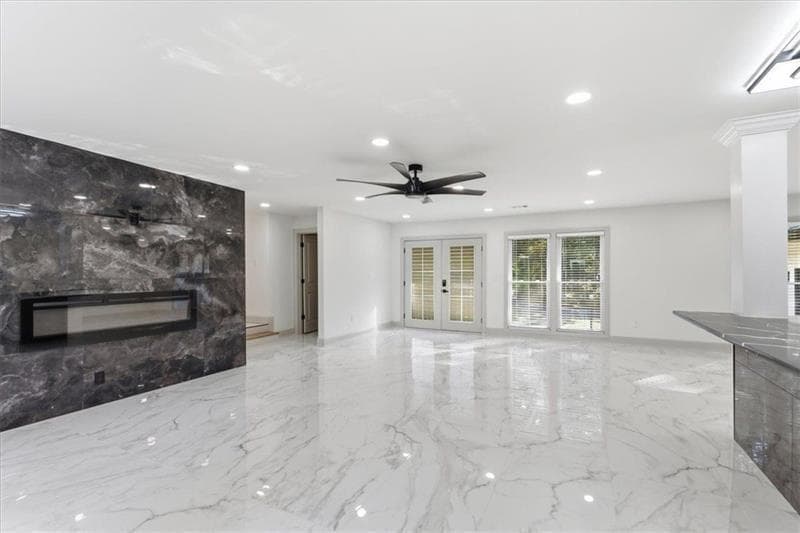 7 bedroom, 5 bathroom, 3,400 sq ft single family residence for sale at 2281 FOX HOUND Parkway, Marietta, GA 30062 — photo 8