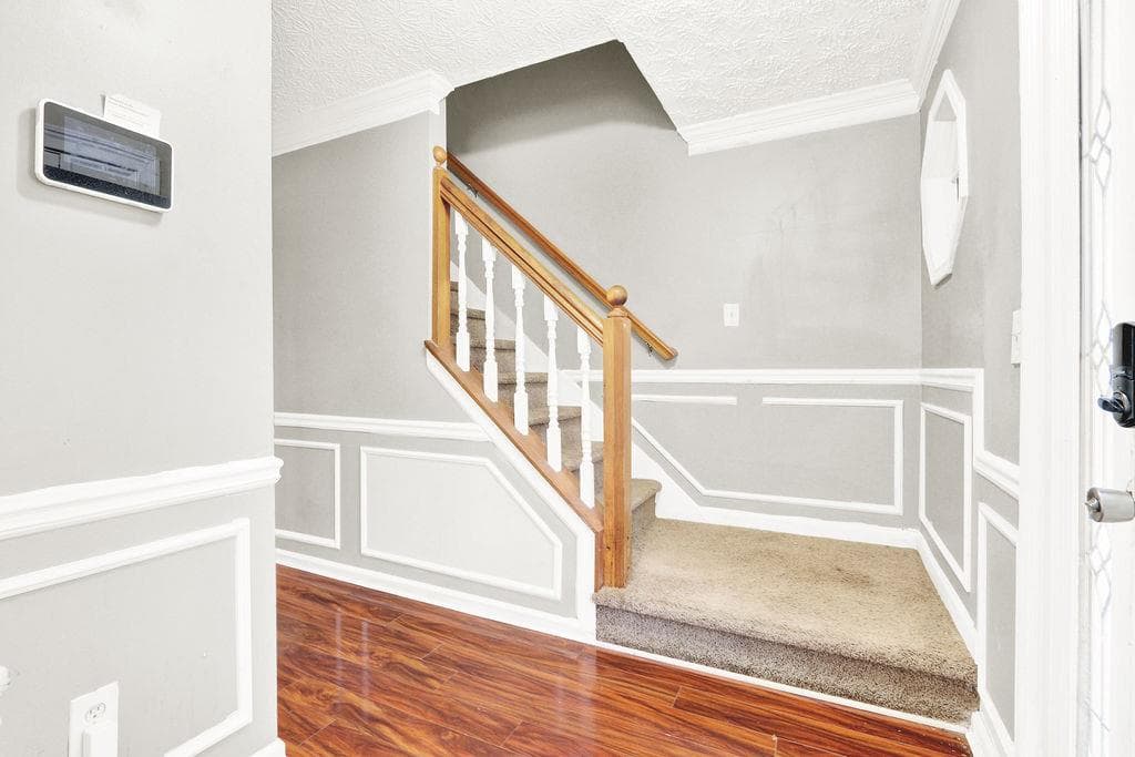 5 bedroom, 4 bathroom, 3,140 sq ft single family residence for sale at 1892 Rockbrook Court, Snellville, GA 30078 — photo 7