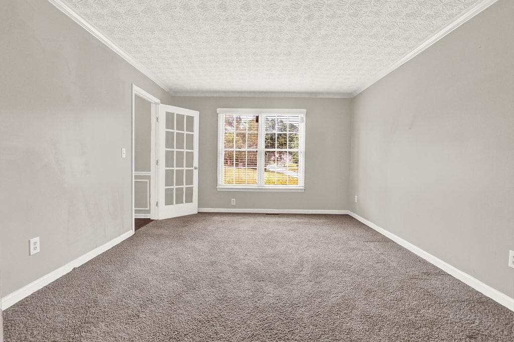 5 bedroom, 4 bathroom, 3,140 sq ft single family residence for sale at 1892 Rockbrook Court, Snellville, GA 30078 — photo 9