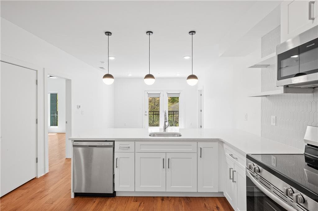 2 bedroom, 2 bathroom, 1,006 sq ft apartment for rent at 456 Flat Shoals Avenue 207, Atlanta, GA 30316 for $1,800 a month — photo 8