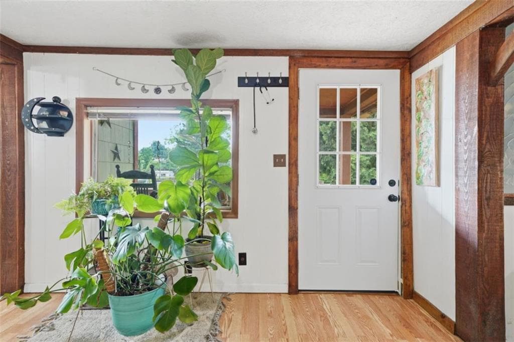 2 bedroom, 1 bathroom, 792 sq ft single family residence for sale at 231 Ada Street, Blue Ridge, GA 30513 — photo 4