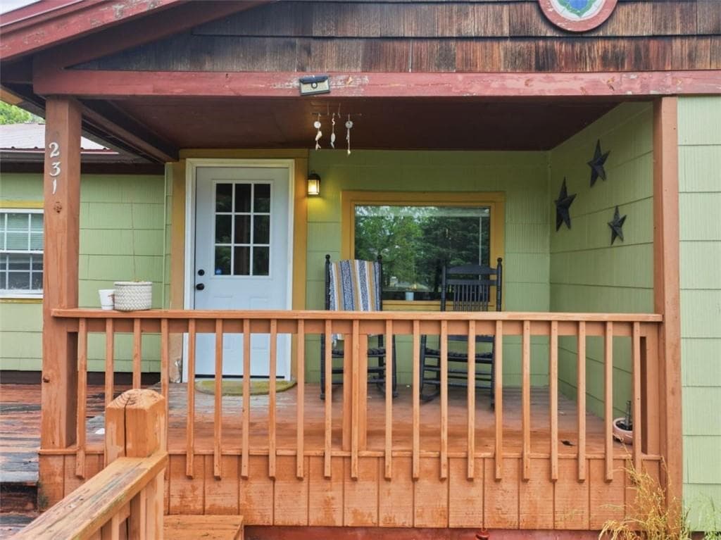 2 bedroom, 1 bathroom, 792 sq ft single family residence for sale at 231 Ada Street, Blue Ridge, GA 30513 — photo 6