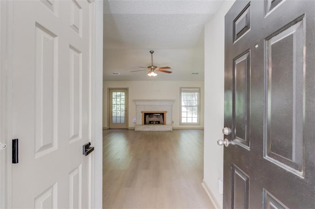 3 bedroom, 2 bathroom, 1,312 sq ft single family residence for sale at 507 Marcel Park, Statham, GA 30666 — photo 5