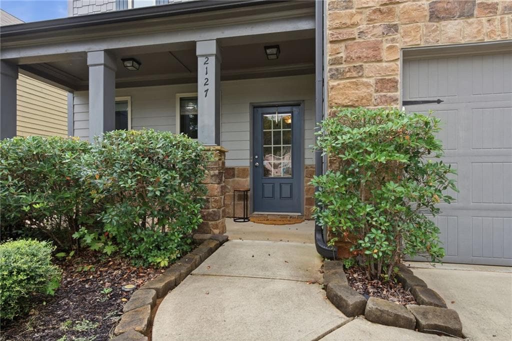 4 bedroom, 3 bathroom, 2,366 sq ft single family residence for sale at 2127 Apple Orchard Way, Austell, GA 30168 — photo 3