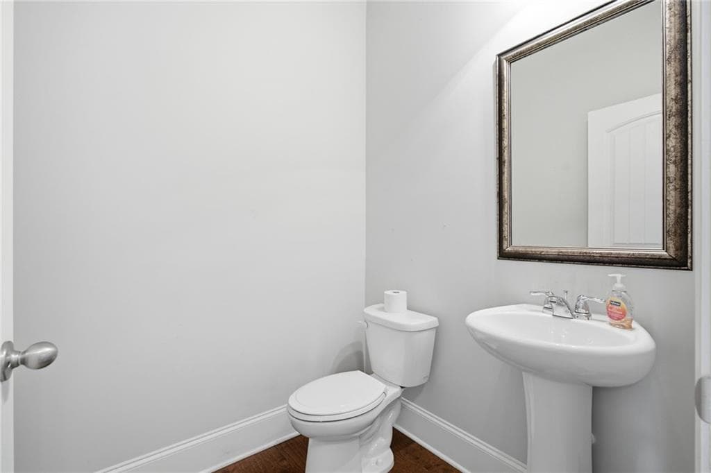 4 bedroom, 3 bathroom, 2,366 sq ft single family residence for sale at 2127 Apple Orchard Way, Austell, GA 30168 — photo 8