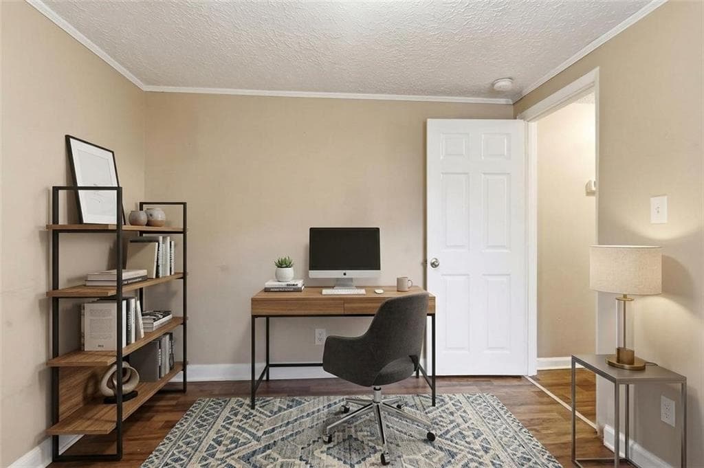 2 bedroom, 1 bathroom, 876 sq ft single family residence for sale at 620 Gibbons Drive, Scottdale, GA 30079 — photo 6