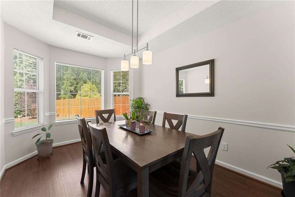 3 bedroom, 3 bathroom, 2,115 sq ft single family residence for sale at 7050 Treeline Drive, Cumming, GA 30028 — photo 7