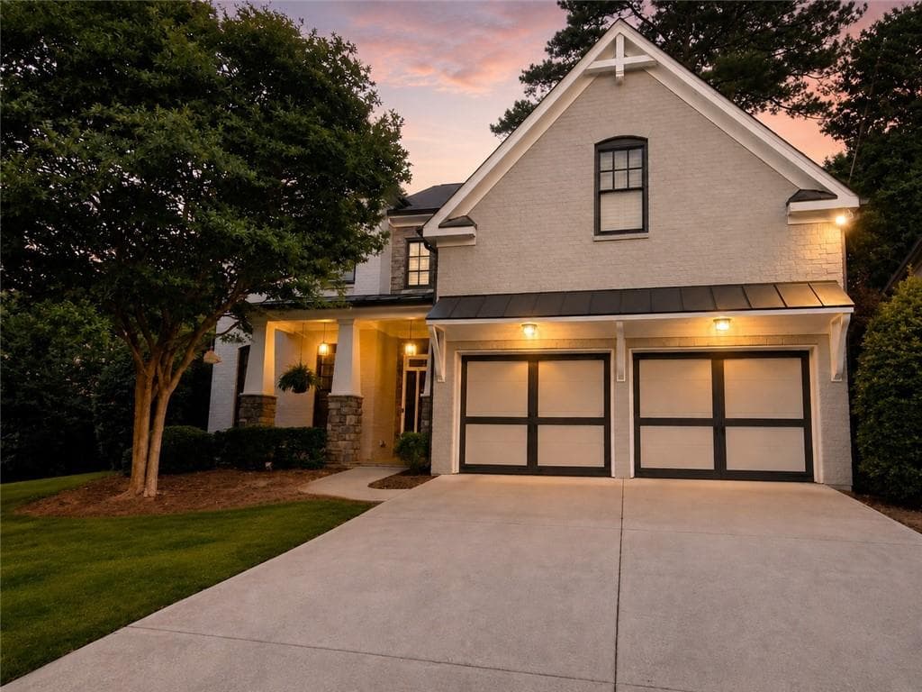4 bedroom, 4 bathroom, 3,004 sq ft single family residence for sale at 1074 Greenglen Drive, Smyrna, GA 30080
