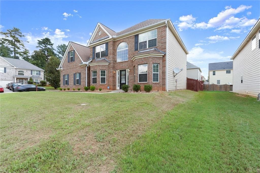 5 bedroom, 3 bathroom, 2,946 sq ft single family residence under contract at 106 Dustin Drive, Stockbridge, GA 30281 — photo 5