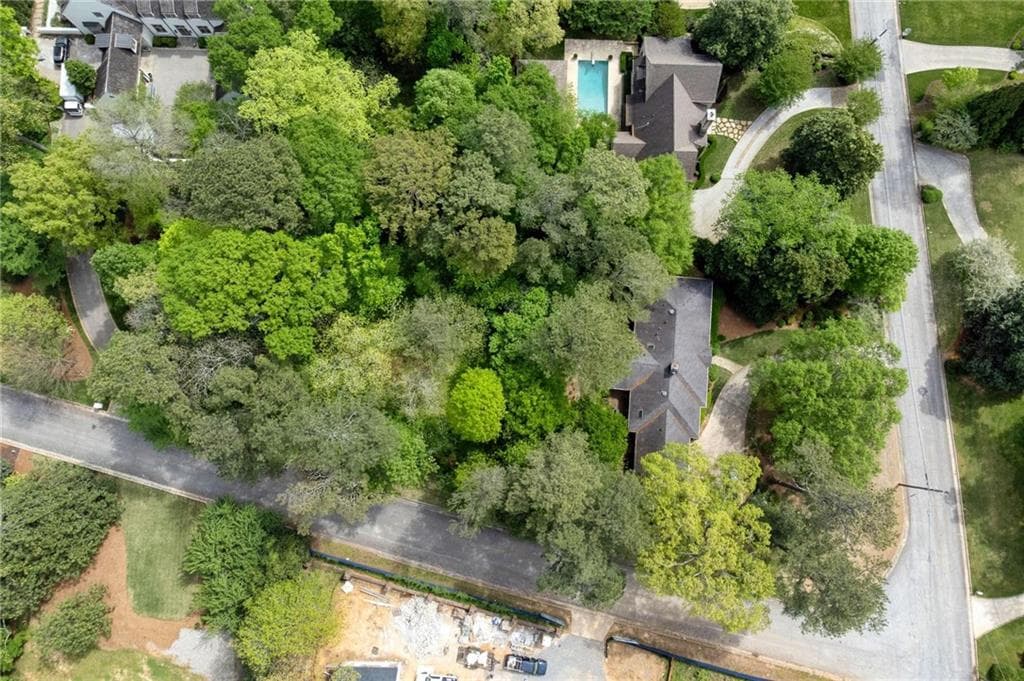 3 bedroom, 4 bathroom single family residence for sale at 349 Pineland Road, Atlanta, GA 30342 — photo 2
