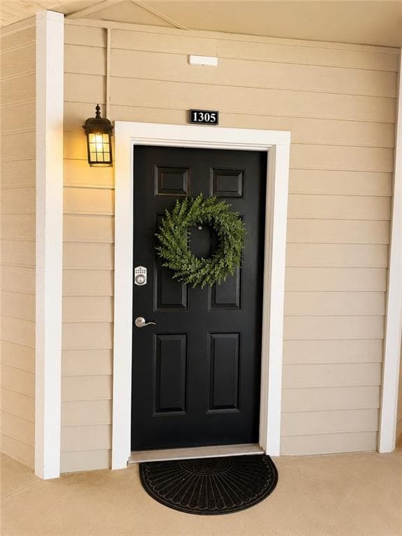 1 bedroom, 1 bathroom, 546 sq ft condominium for sale at 1250 Parkwood Circle 1305, Atlanta, GA 30339 — photo 2