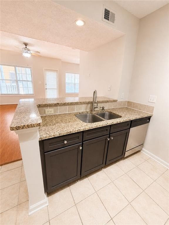 1 bedroom, 1 bathroom, 546 sq ft condominium for sale at 1250 Parkwood Circle 1305, Atlanta, GA 30339 — photo 6