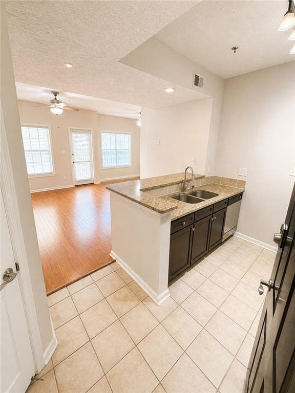 1 bedroom, 1 bathroom, 546 sq ft condominium for sale at 1250 Parkwood Circle 1305, Atlanta, GA 30339 — photo 7