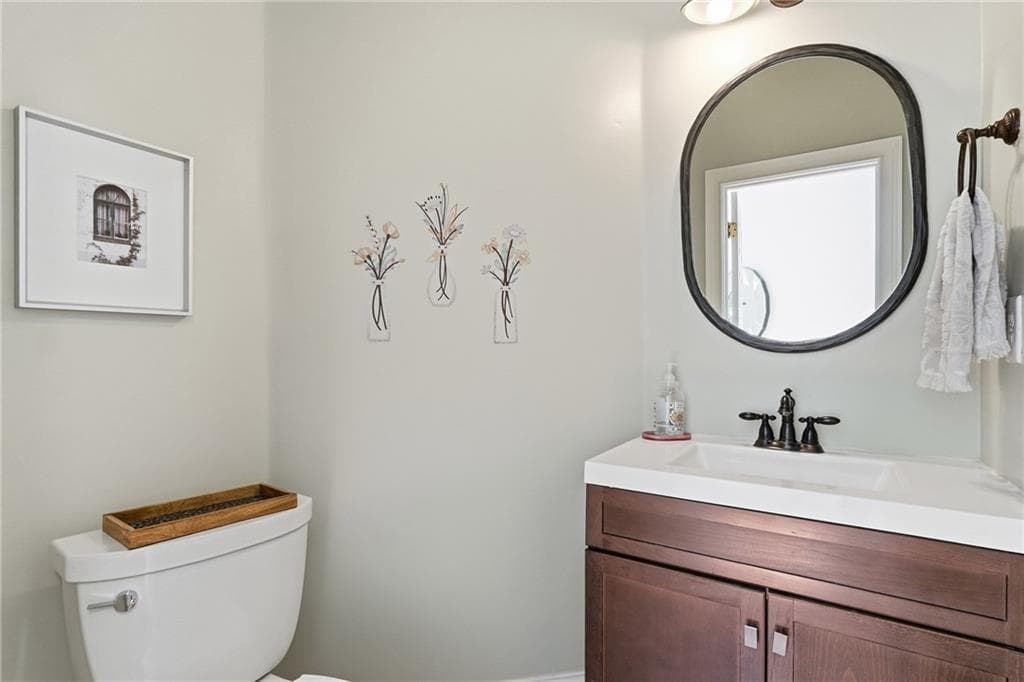 3 bedroom, 3 bathroom, 2,202 sq ft single family residence for sale at 325 Oak Alley Court, Johns Creek, GA 30022 — photo 9