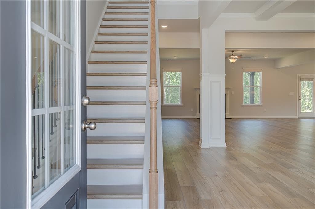 5 bedroom, 4 bathroom, 3,868 sq ft single family residence for sale at 605 Button Grove, Hampton, GA 30228 — photo 4