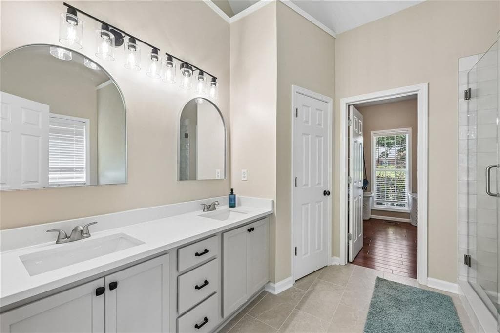 6 bedroom, 4 bathroom, 4,090 sq ft single family residence for sale at 2100 Apalachee Trail, Monroe, GA 30656 — photo 6