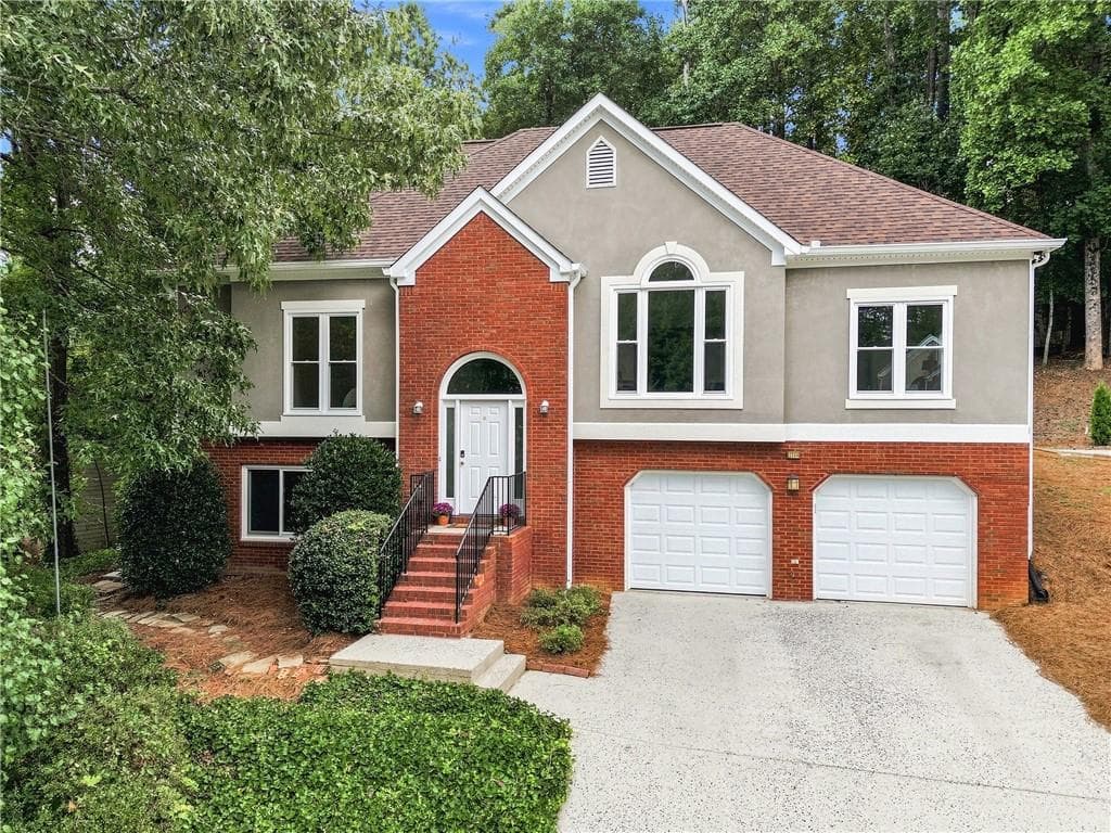 4 bedroom, 3 bathroom, 2,576 sq ft single family residence under contract at 2268 Northbrook Ridge, Kennesaw, GA 30152