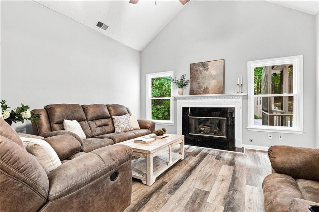 4 bedroom, 3 bathroom, 2,576 sq ft single family residence under contract at 2268 Northbrook Ridge, Kennesaw, GA 30152 — photo 3