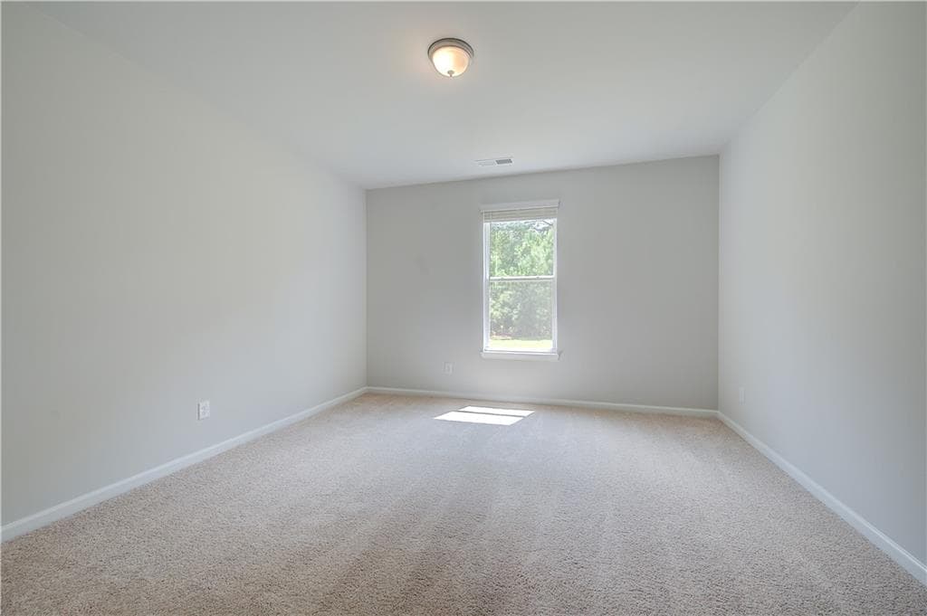 5 bedroom, 4 bathroom, 3,855 sq ft single family residence for sale at 804 Moreland Drive, Hampton, GA 30228 — photo 7