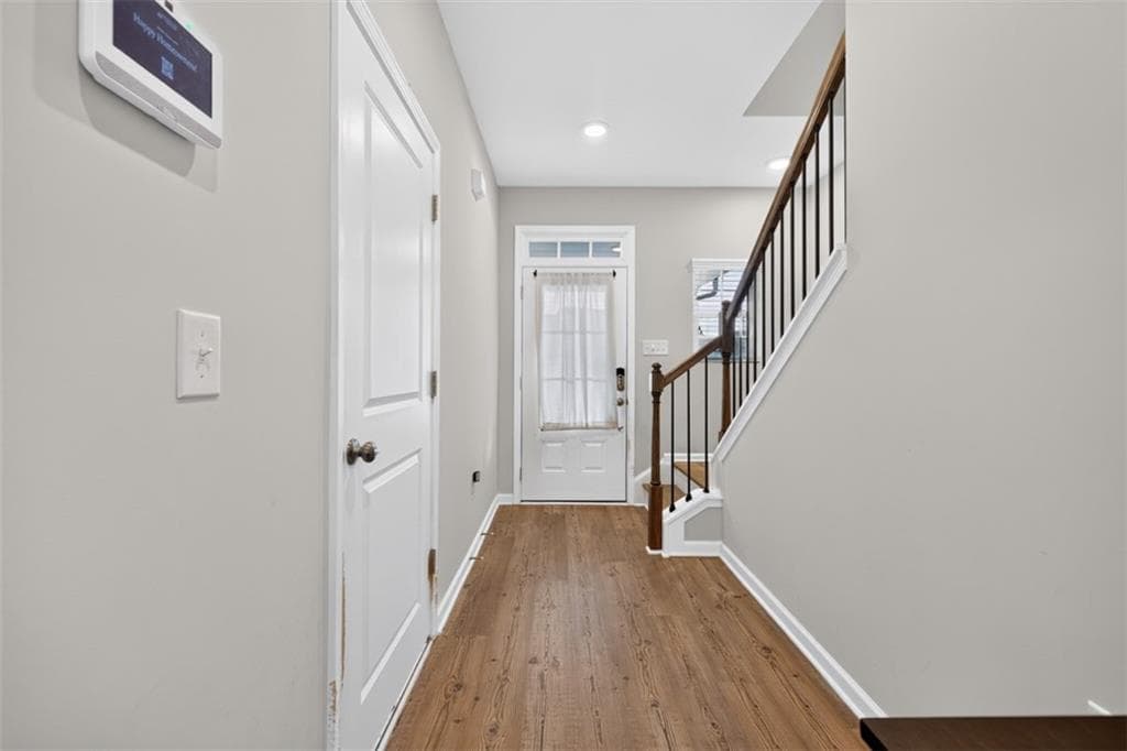 5 bedroom, 3 bathroom, 2,540 sq ft single family residence for sale at 2021 Ecoland Drive, Grayson, GA 30017 — photo 8