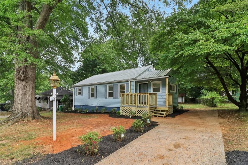 3 bedroom, 2 bathroom, 1,356 sq ft single family residence for sale at 3446 Louise Street, Hapeville, GA 30354
