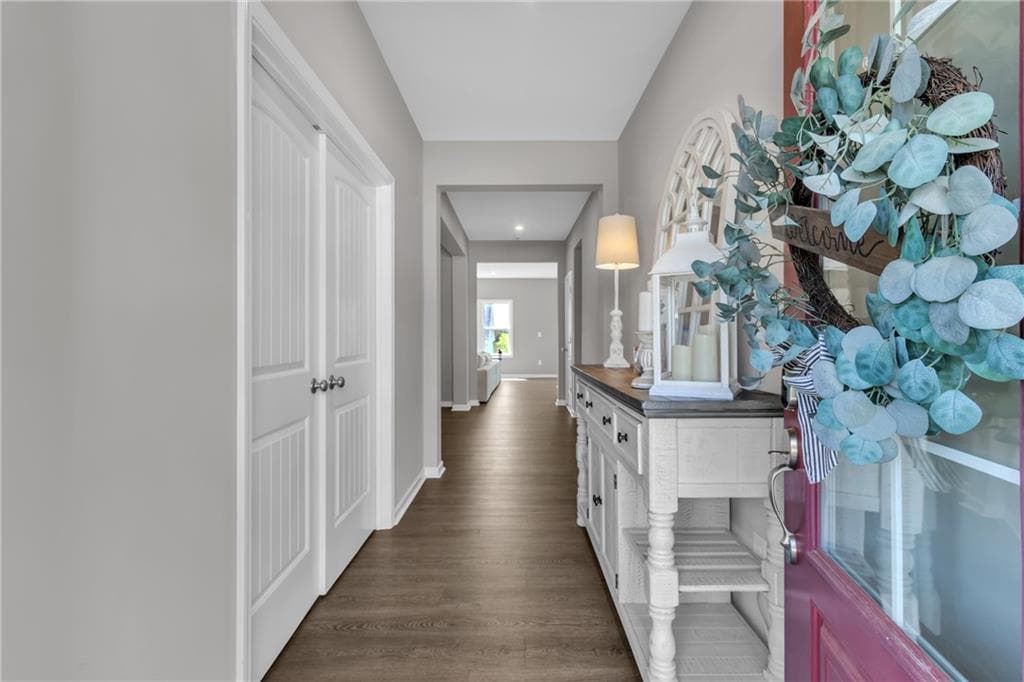 4 bedroom, 4 bathroom, 2,987 sq ft single family residence for sale at 31 Okeechobee Way, Hoschton, GA 30548 — photo 6