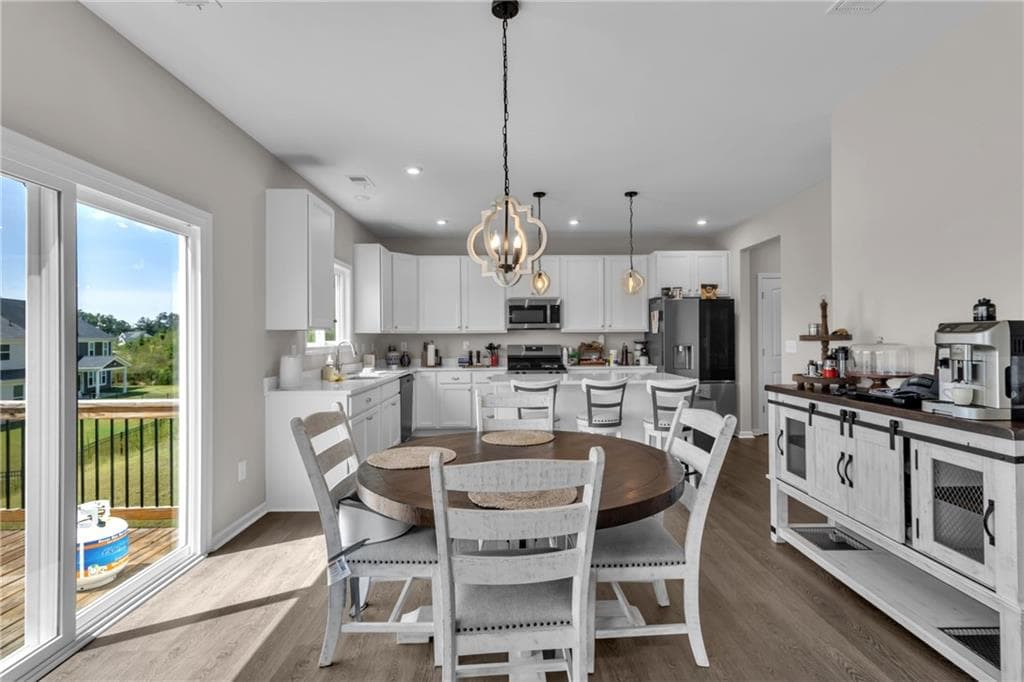 4 bedroom, 4 bathroom, 2,987 sq ft single family residence for sale at 31 Okeechobee Way, Hoschton, GA 30548 — photo 10