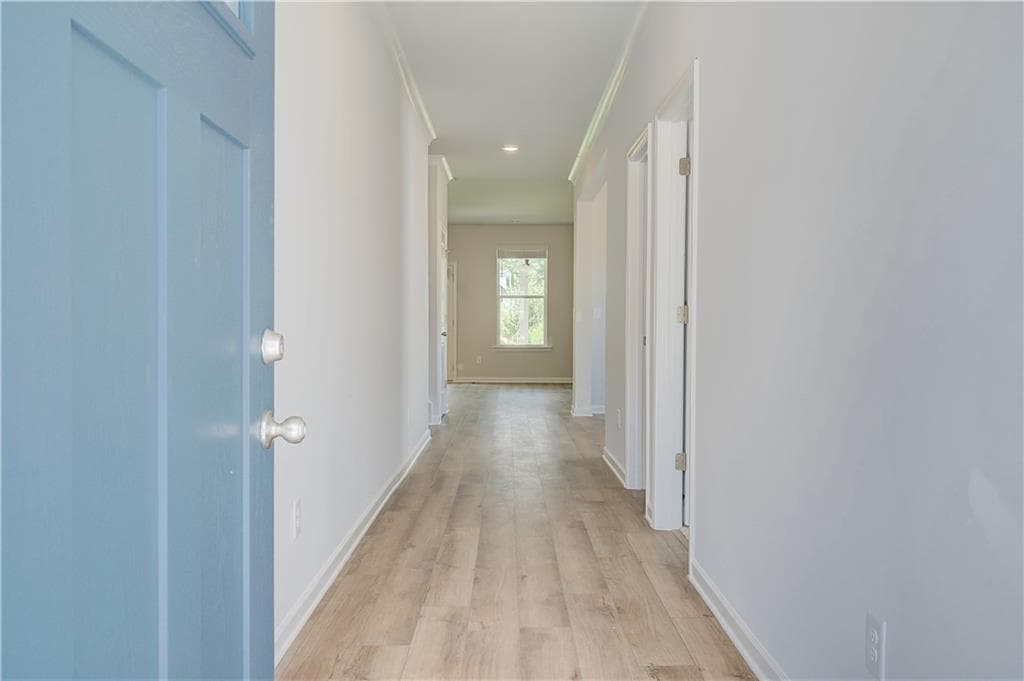 5 bedroom, 3 bathroom, 3,127 sq ft single family residence under contract at 175 Dalston Cove, Stockbridge, GA 30281 — photo 4