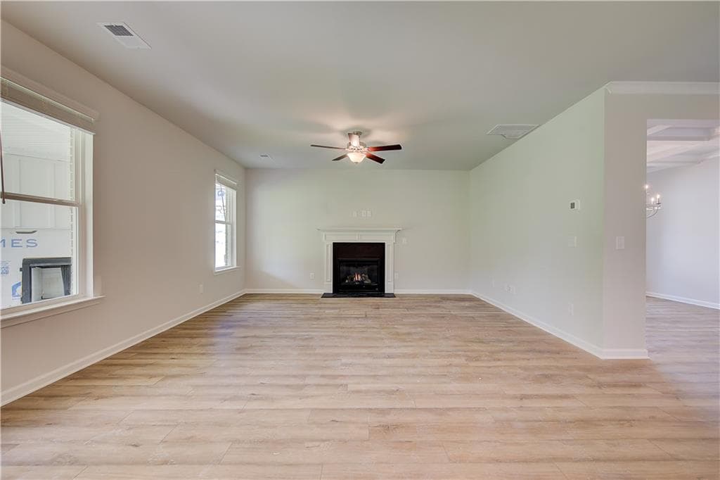 5 bedroom, 3 bathroom, 3,127 sq ft single family residence under contract at 175 Dalston Cove, Stockbridge, GA 30281 — photo 9