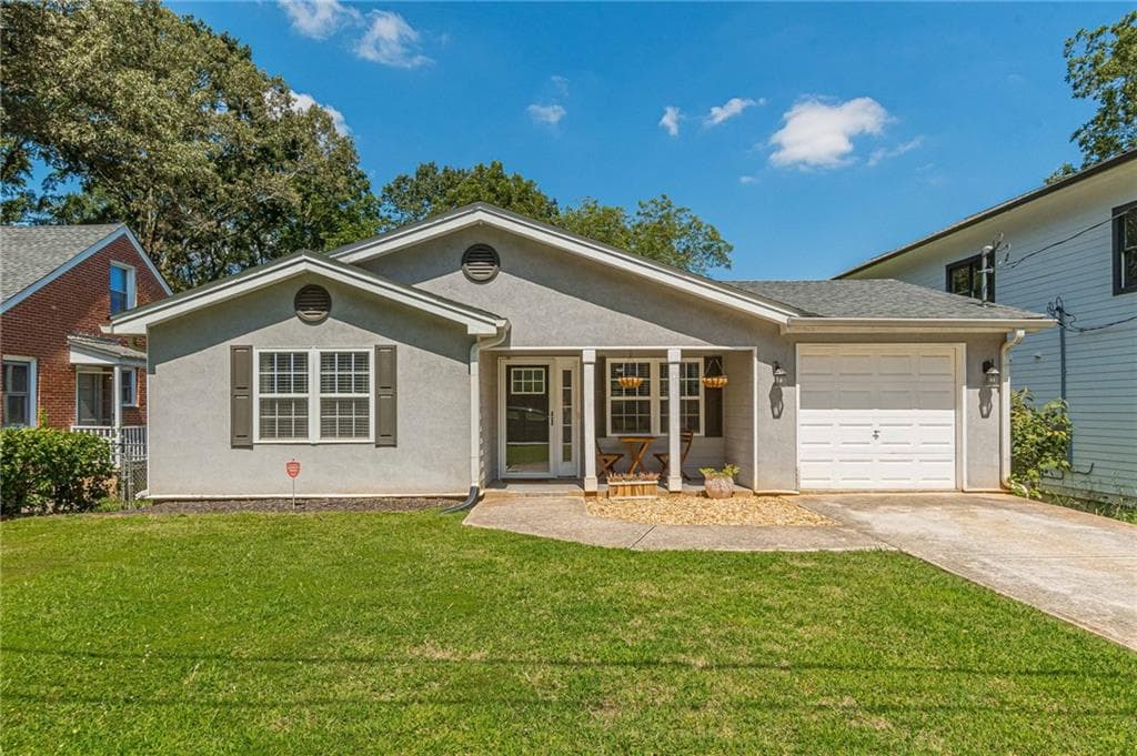 3 bedroom, 2 bathroom, 1,677 sq ft single family residence for rent at 2458 Crestview Avenue, Decatur, GA 30032 for $2,200 a month — photo 1 of 33