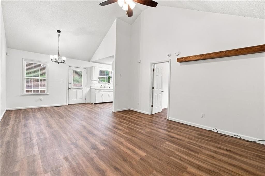 3 bedroom, 2 bathroom, 1,129 sq ft single family residence for sale at 452 Parrish Road, Cedartown, GA 30125 — photo 6