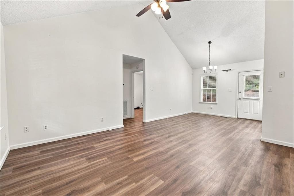 3 bedroom, 2 bathroom, 1,129 sq ft single family residence for sale at 452 Parrish Road, Cedartown, GA 30125 — photo 7