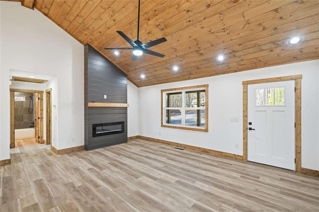 3 bedroom, 2 bathroom, 1,222 sq ft single family residence for sale at 1883 Newport Drive, Ellijay, GA 30540 — photo 5