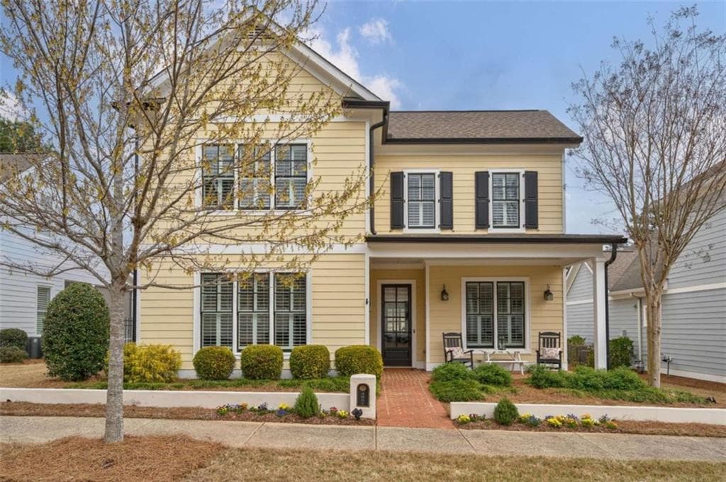 3 bedroom, 4 bathroom, 2,380 sq ft single family residence for sale at 4082 Greenleffe Drive, Statham, GA 30666