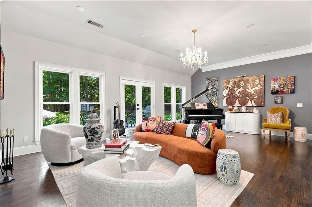 4 bedroom, 3 bathroom, 2,852 sq ft single family residence for sale at 995 Willeo Road, Roswell, GA 30075 — photo 6