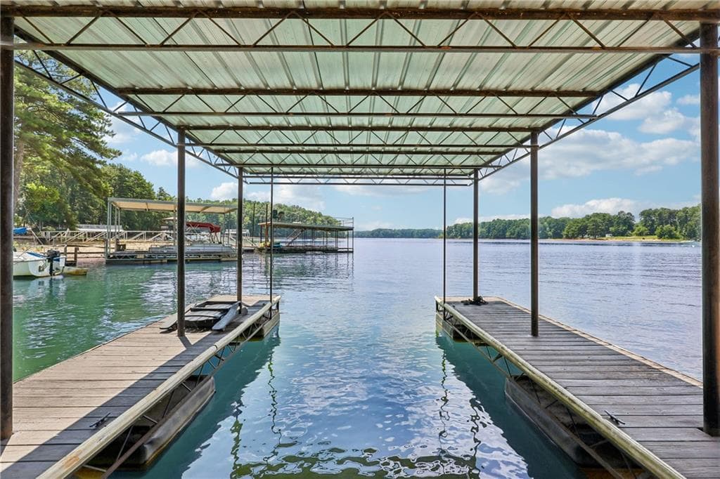 5 bedroom, 5 bathroom, 4,170 sq ft single family residence for sale at 4235 Heather Way, Cumming, GA 30041 — photo 3