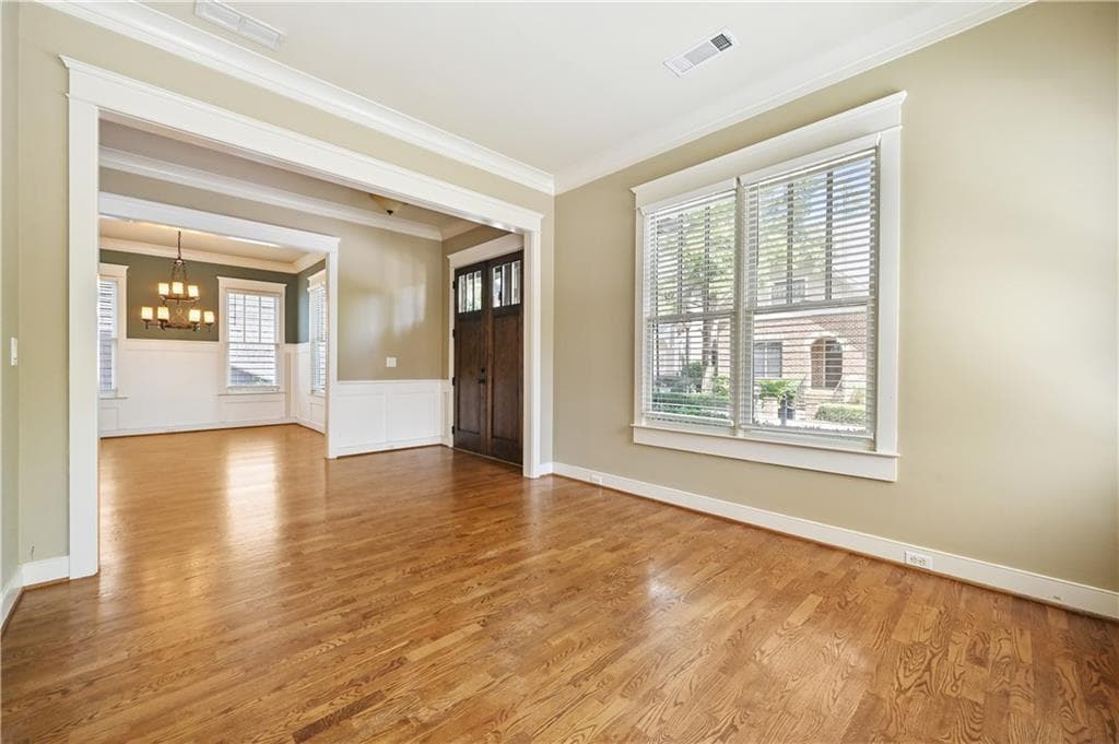 4 bedroom, 4 bathroom, 3,326 sq ft single family residence for rent at 4522 Gateway Court, Smyrna, GA 30080 for $3,500 a month — photo 6