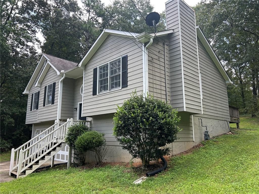 3 bedroom, 2 bathroom, 1,247 sq ft single family residence under contract at 148 Dillon Drive, Douglasville, GA 30134 — photo 3