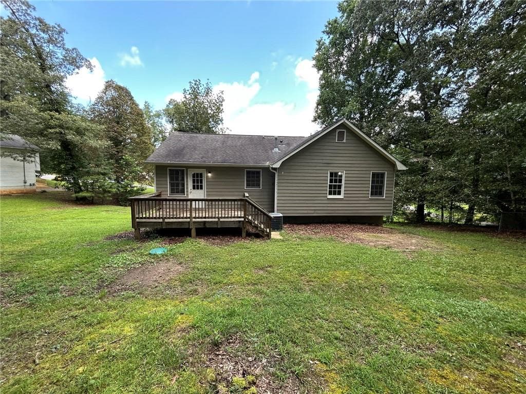 3 bedroom, 2 bathroom, 1,247 sq ft single family residence under contract at 148 Dillon Drive, Douglasville, GA 30134 — photo 6