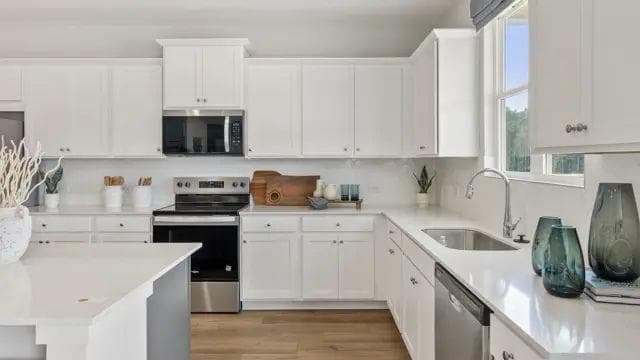 5 bedroom, 4 bathroom, 3,021 sq ft single family residence for sale at 74 Sanborne View Drive, Jefferson, GA 30549 — photo 6