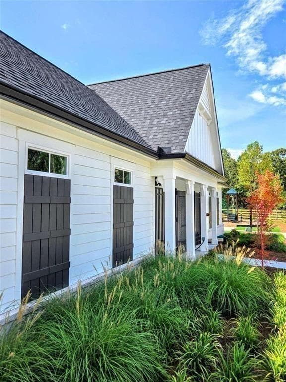 3 bedroom, 3 bathroom, 1,855 sq ft townhouse for sale at 7489 Clover Lane 127, Flowery Branch, GA 30542 — photo 7