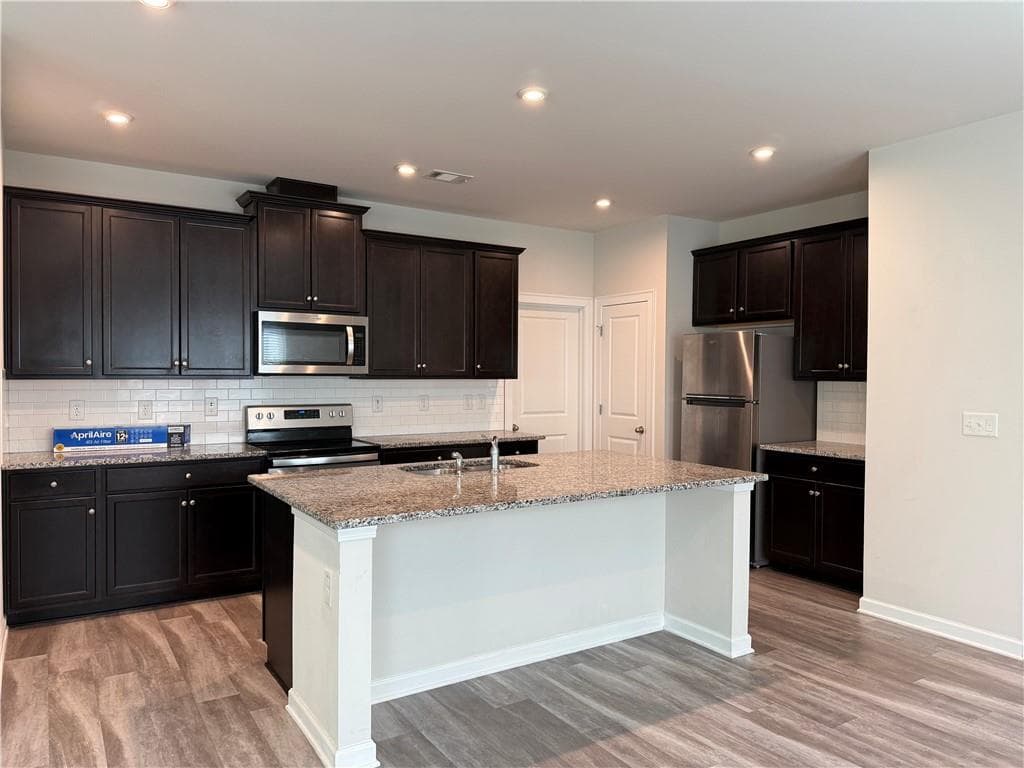 3 bedroom, 3 bathroom, 2,304 sq ft single family residence for rent at 2778 Morgan Spring Trail, Buford, GA 30519 for $2,600 a month — photo 5
