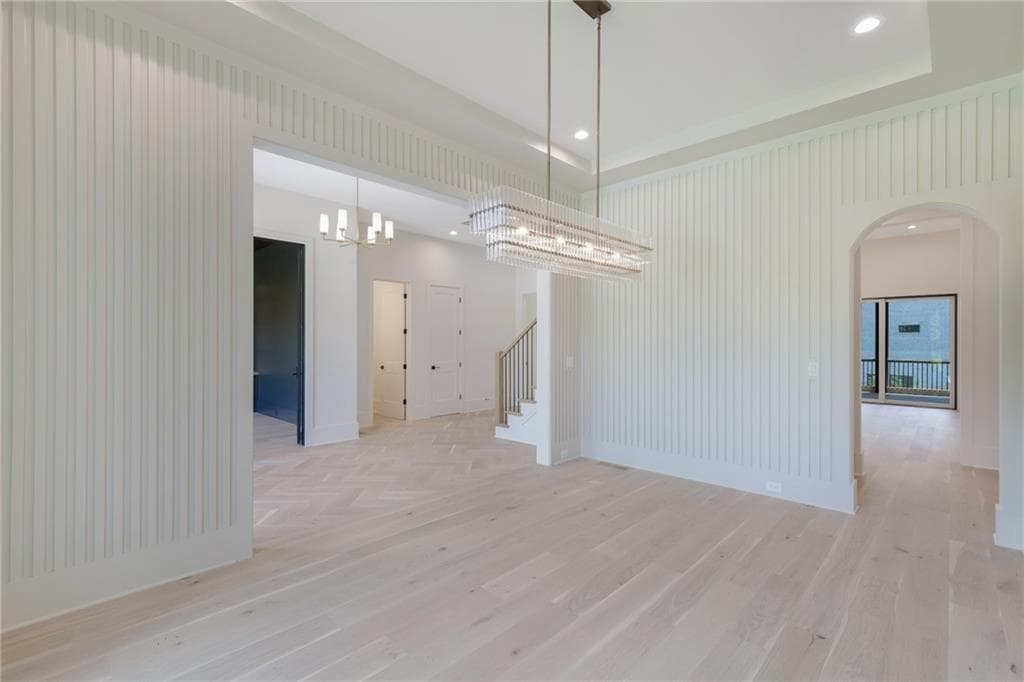 6 bedroom, 7 bathroom, 7,100 sq ft single family residence for sale at 290 Christopher Robin Road, Alpharetta, GA 30005 — photo 7