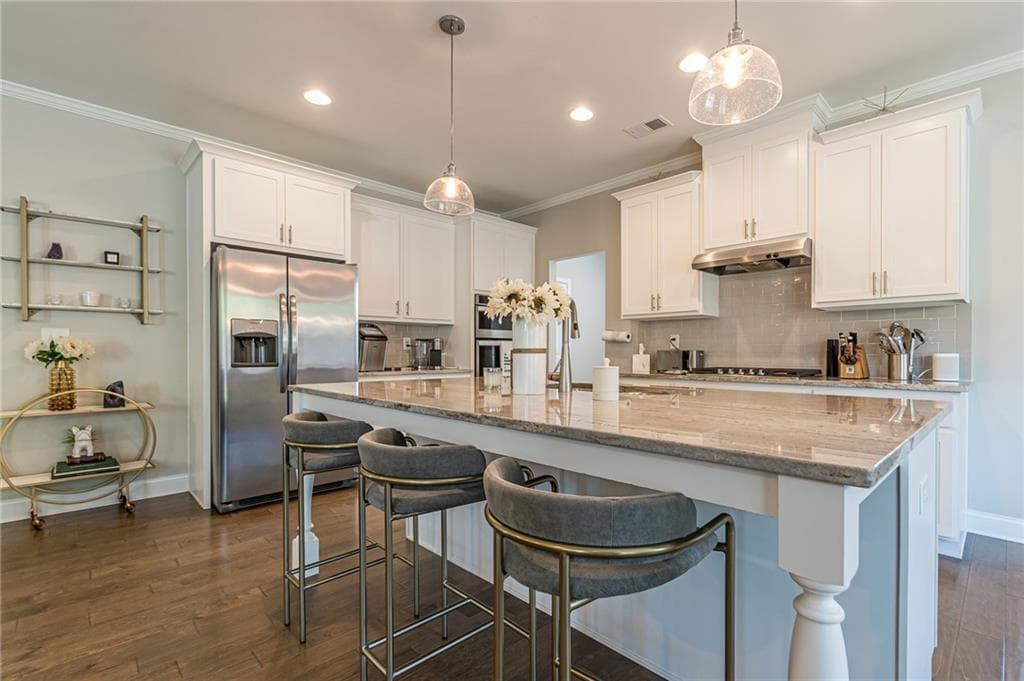 4 bedroom, 4 bathroom, 2,680 sq ft single family residence for rent at 3355 Pierview Drive, Cumming, GA 30040 for $3,500 a month — photo 9