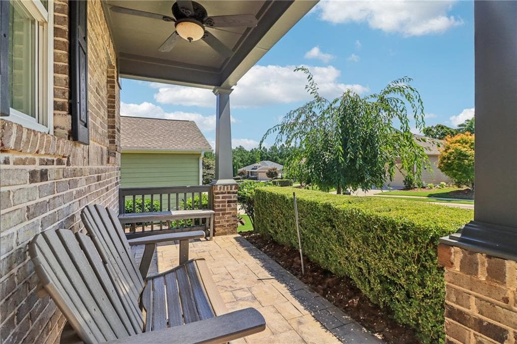 3 bedroom, 2 bathroom, 2,450 sq ft single family residence for sale at 3217 Black Gum Lane, Gainesville, GA 30504 — photo 7