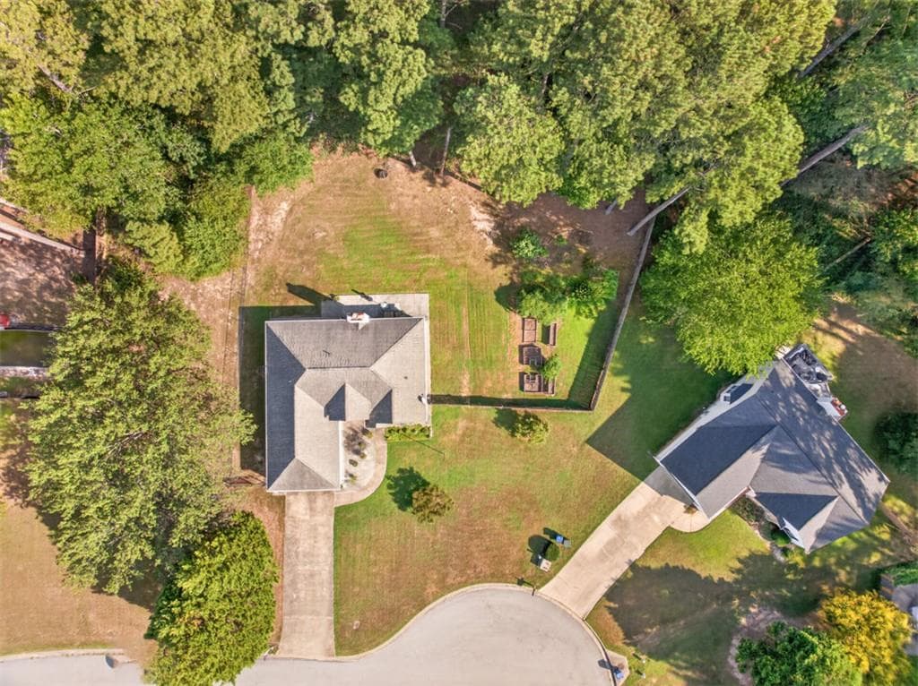 3 bedroom, 2 bathroom, 1,501 sq ft single family residence for sale at 4290 Perrinton Trail, Loganville, GA 30052 — photo 4